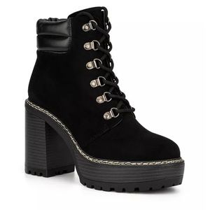 Olivia Miller Women's Alice Chunky Heel Boot New in Box